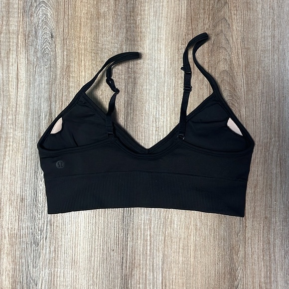 LULULEMON Ebb to Street Bra - Picture 4 of 8